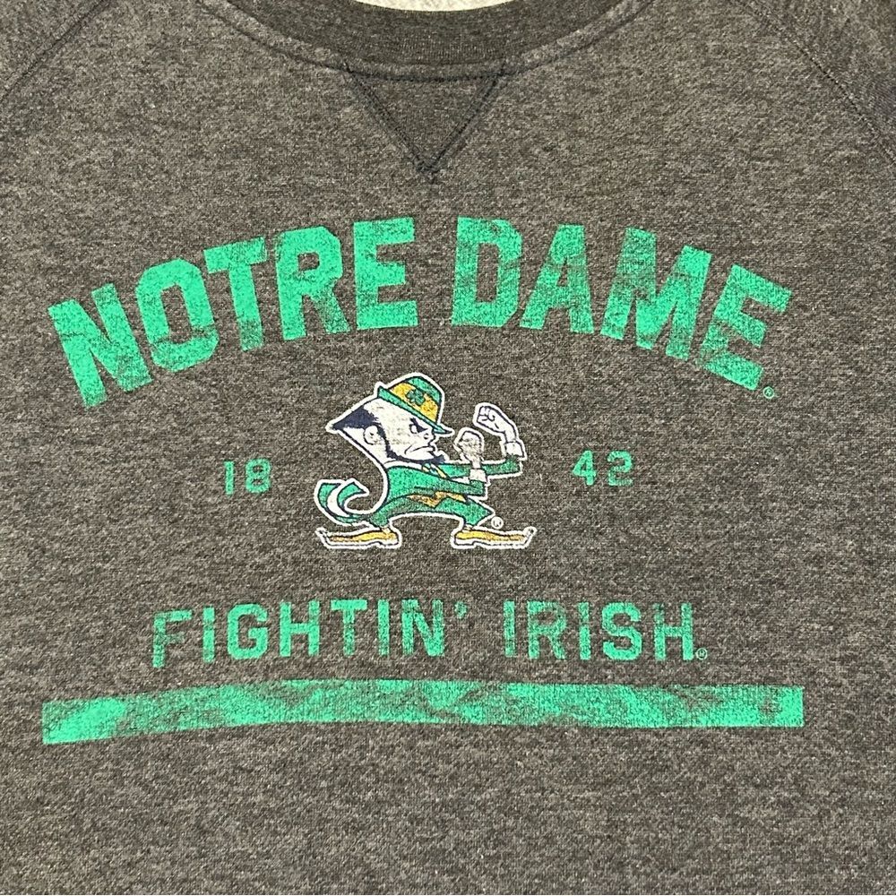 Notre Fame Fighting Irish Gray Fleece Lined Sweatshirt XL - Picture 2 of 6
